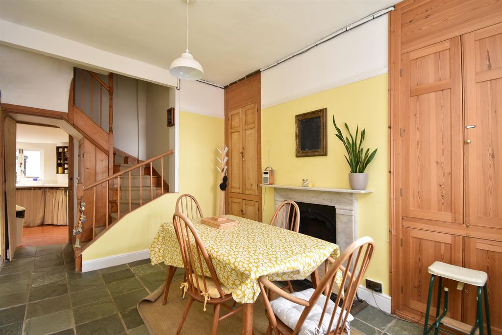 Property photo 3 of 15 Dining Room