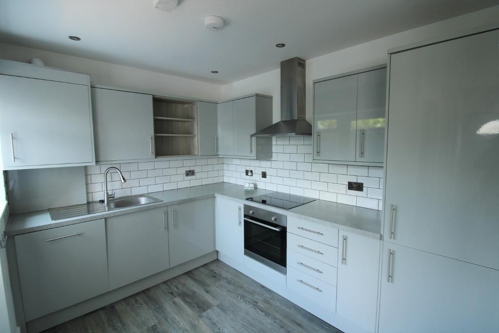 Property photo 2 of 8 Photo 2