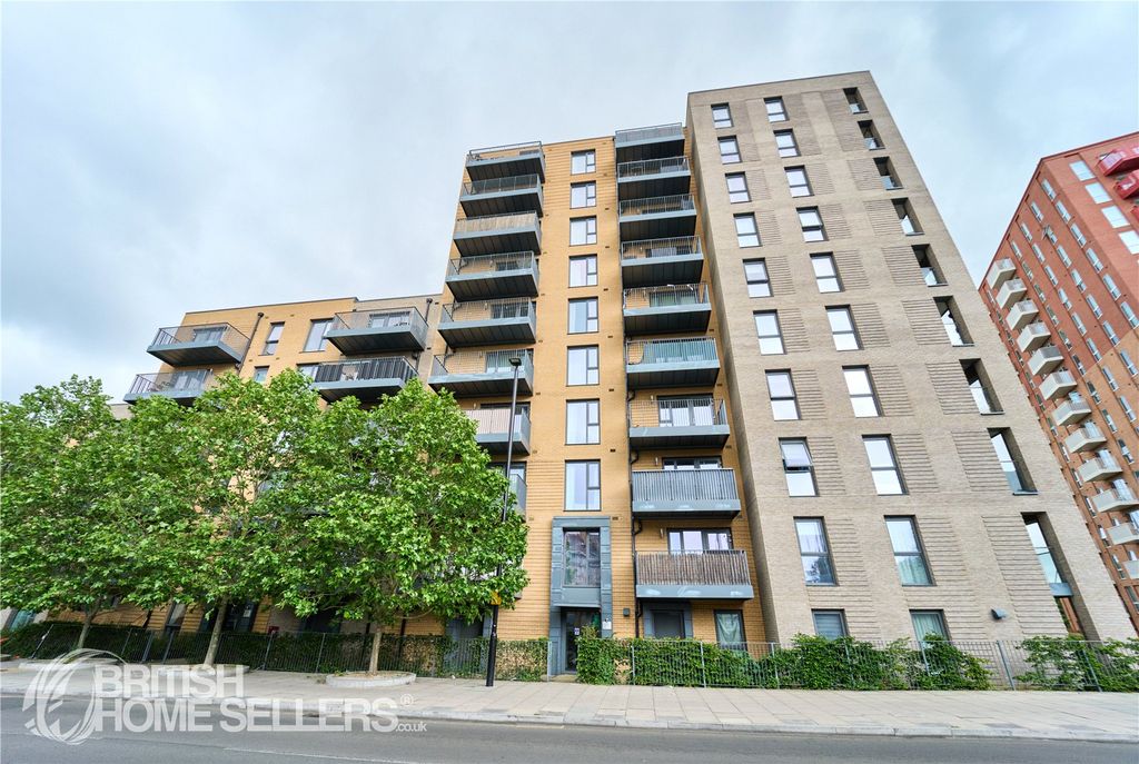 Property photo 1 of 17 Picture No. 03