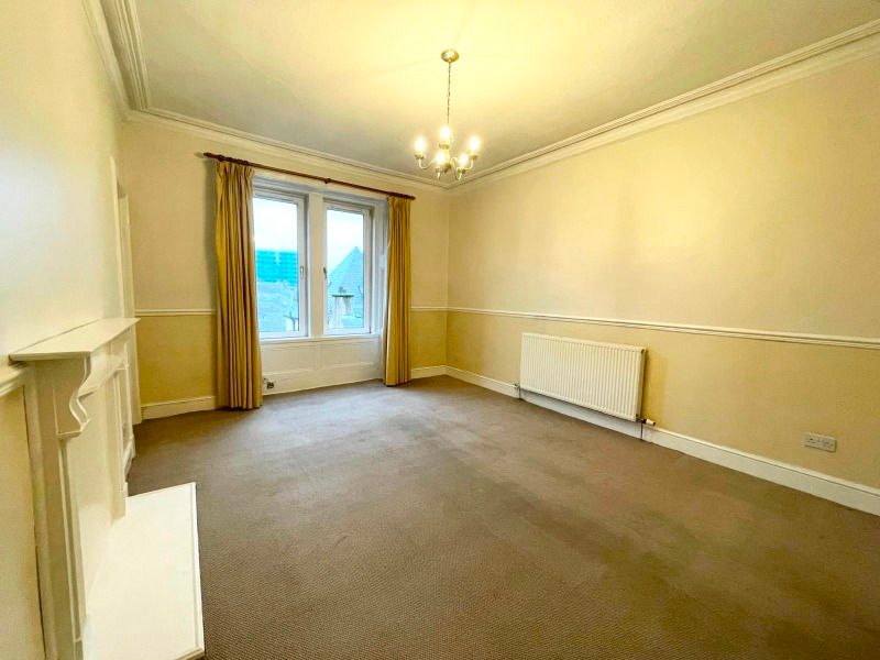 Property photo 3 of 10 Photo 3