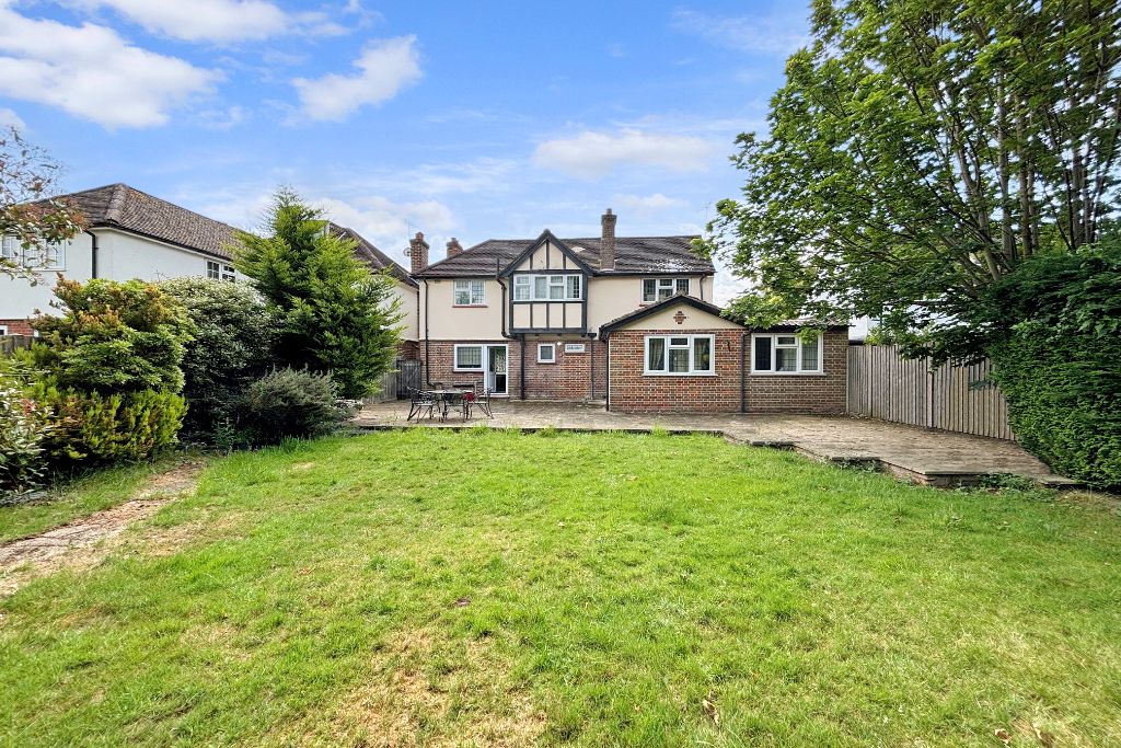 Property photo 2 of 10