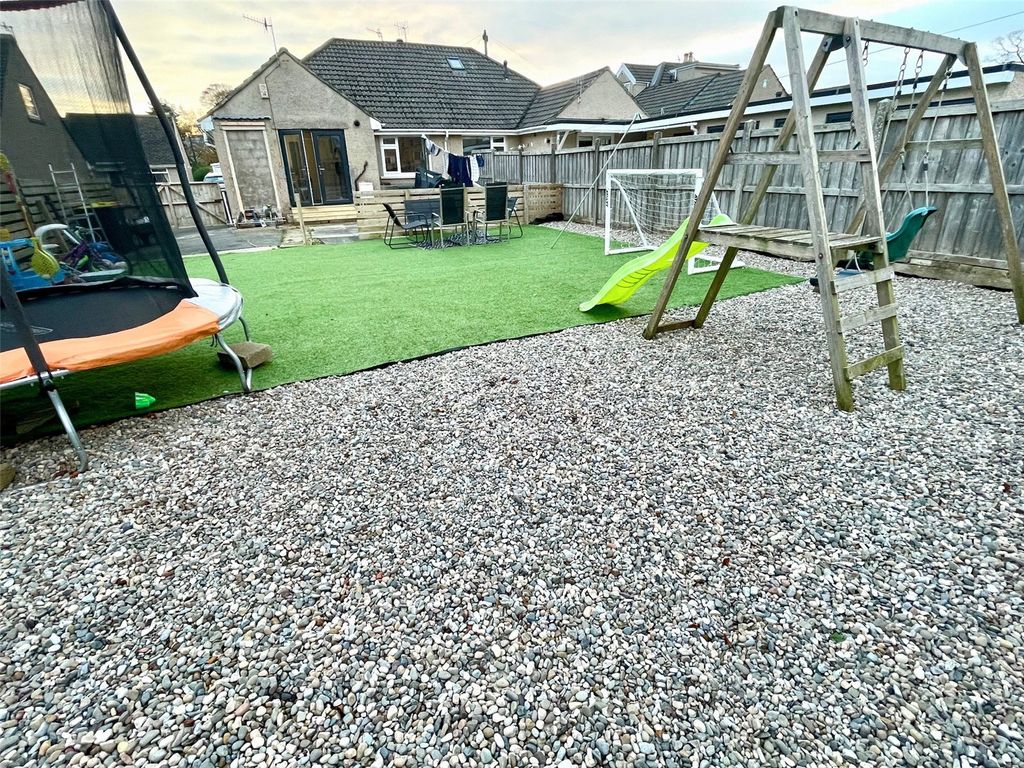 Property photo 2 of 13 Picture No. 01