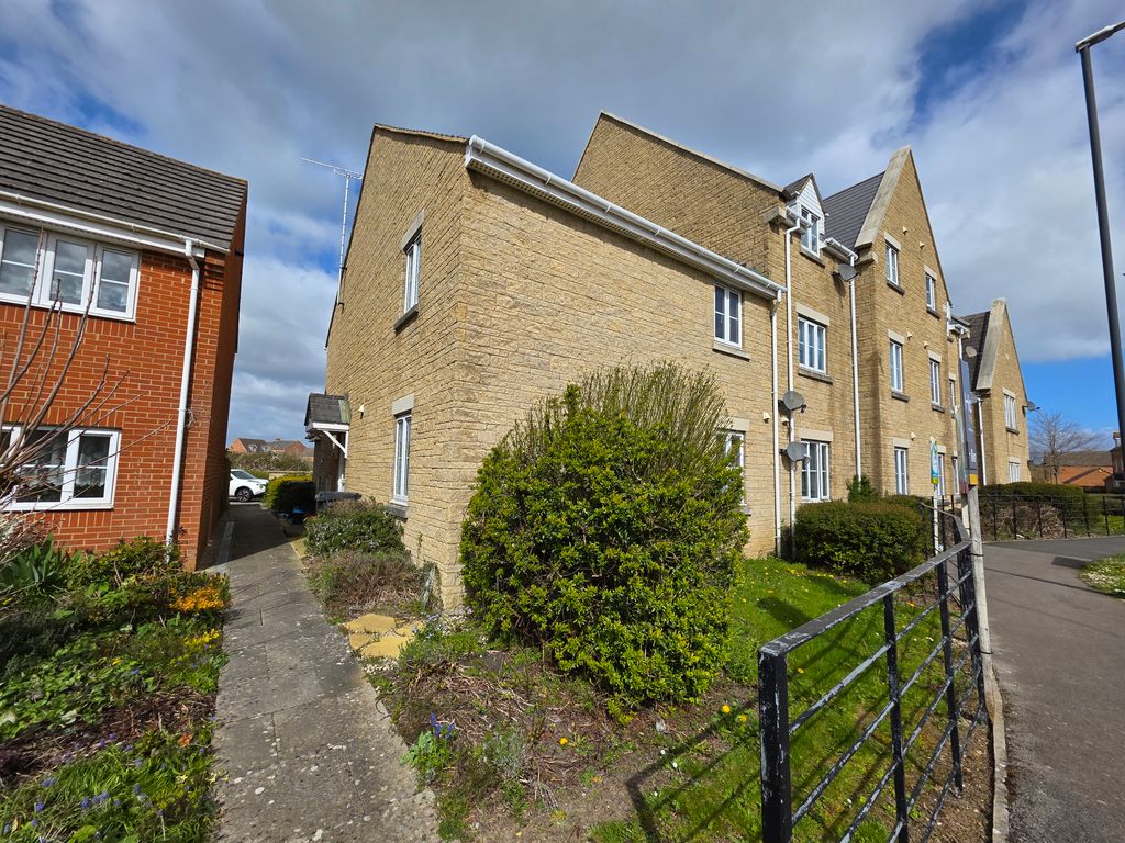 Property photo 1 of 9 Image