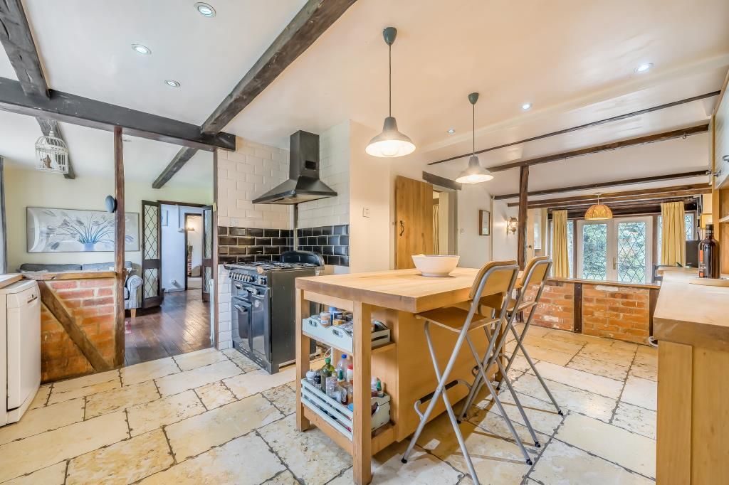 Property photo 2 of 26 Kitchen