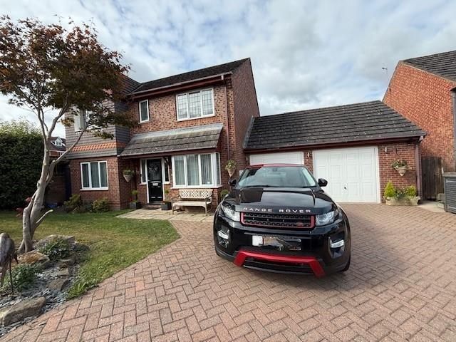 Property photo 1 of 25 1 Green-Eraser.Jpg