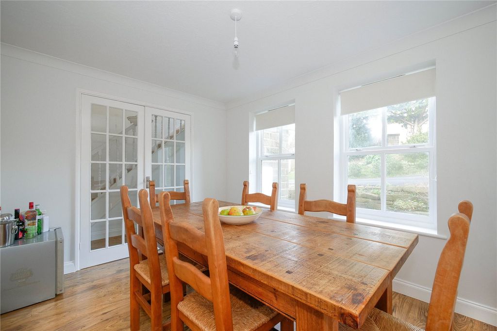 Property photo 2 of 23 Picture No. 06