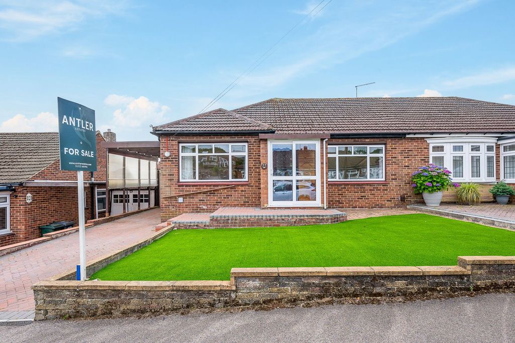 Property photo 1 of 19