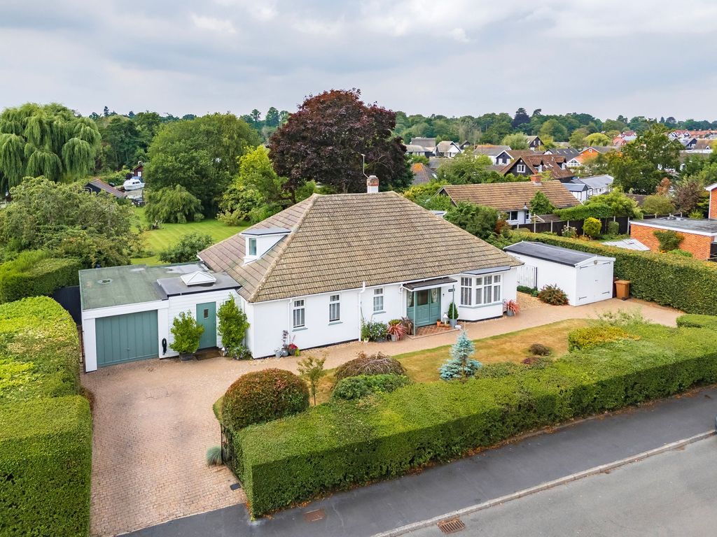 Property photo 1 of 30