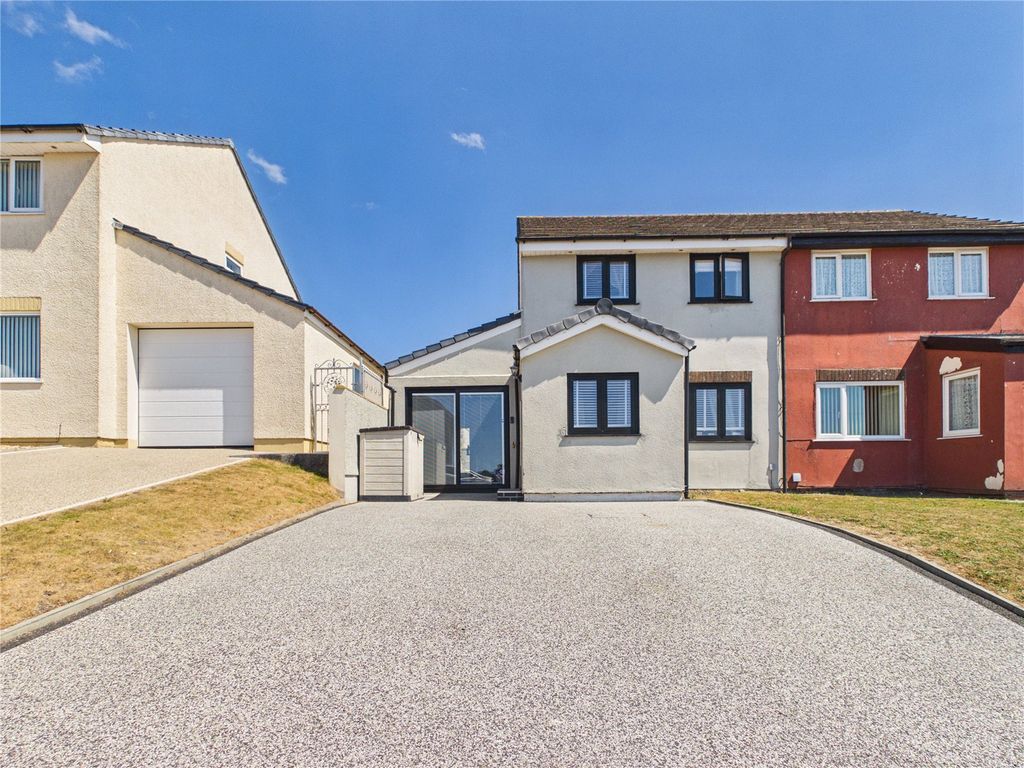 Property photo 1 of 24 Picture No. 05