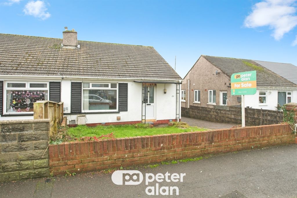 Property photo 1 of 27