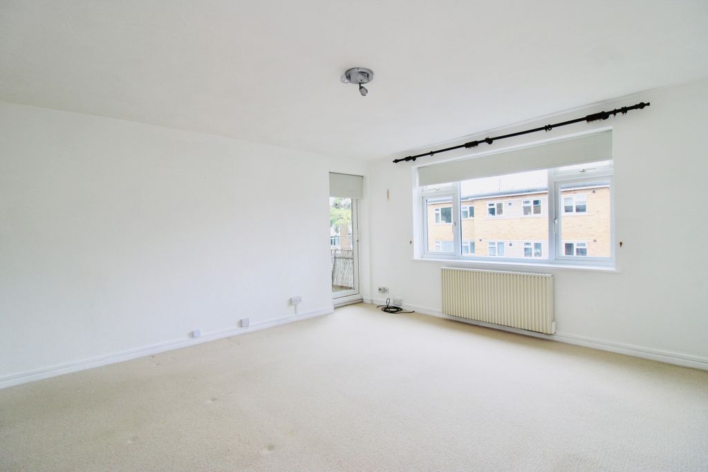 Property photo 2 of 8 Living Room