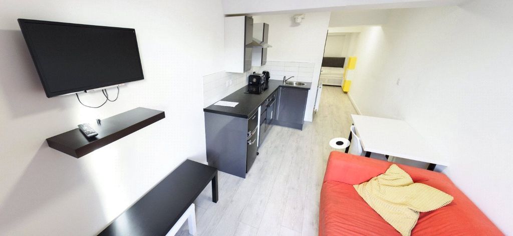 Property photo 3 of 10 Picture No. 26