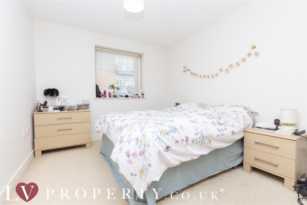 Property photo 2 of 13 N3.Jpg
