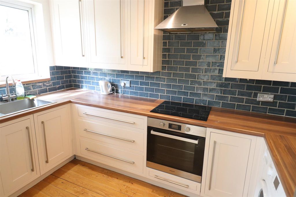 Property photo 3 of 11 Img_7270.Jpg