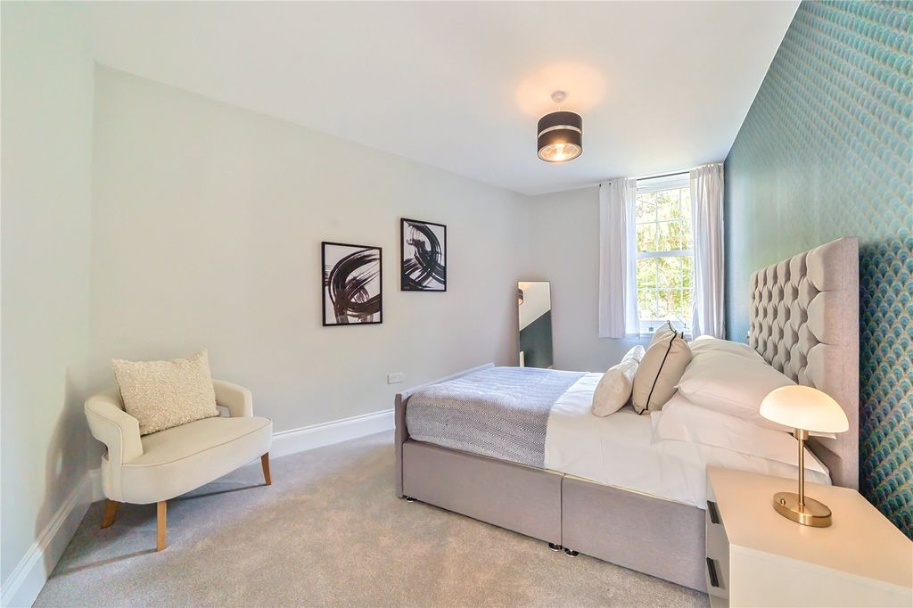 Property photo 3 of 11 Picture No. 09