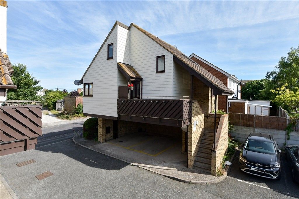 Property photo 1 of 9 External (Web)