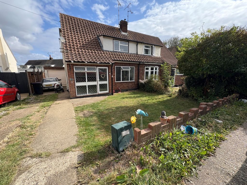 Property photo 1 of 16 4356011