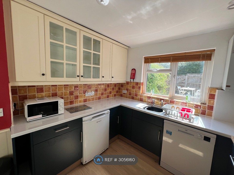 Property photo 2 of 15 Kitchen