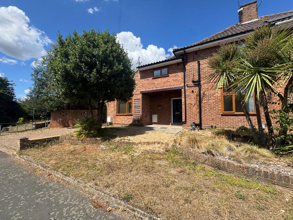Property photo 1 of 16 Image