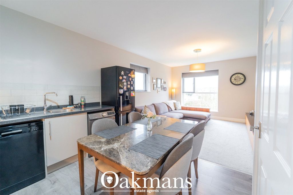 Property photo 2 of 18 Picture No. 05