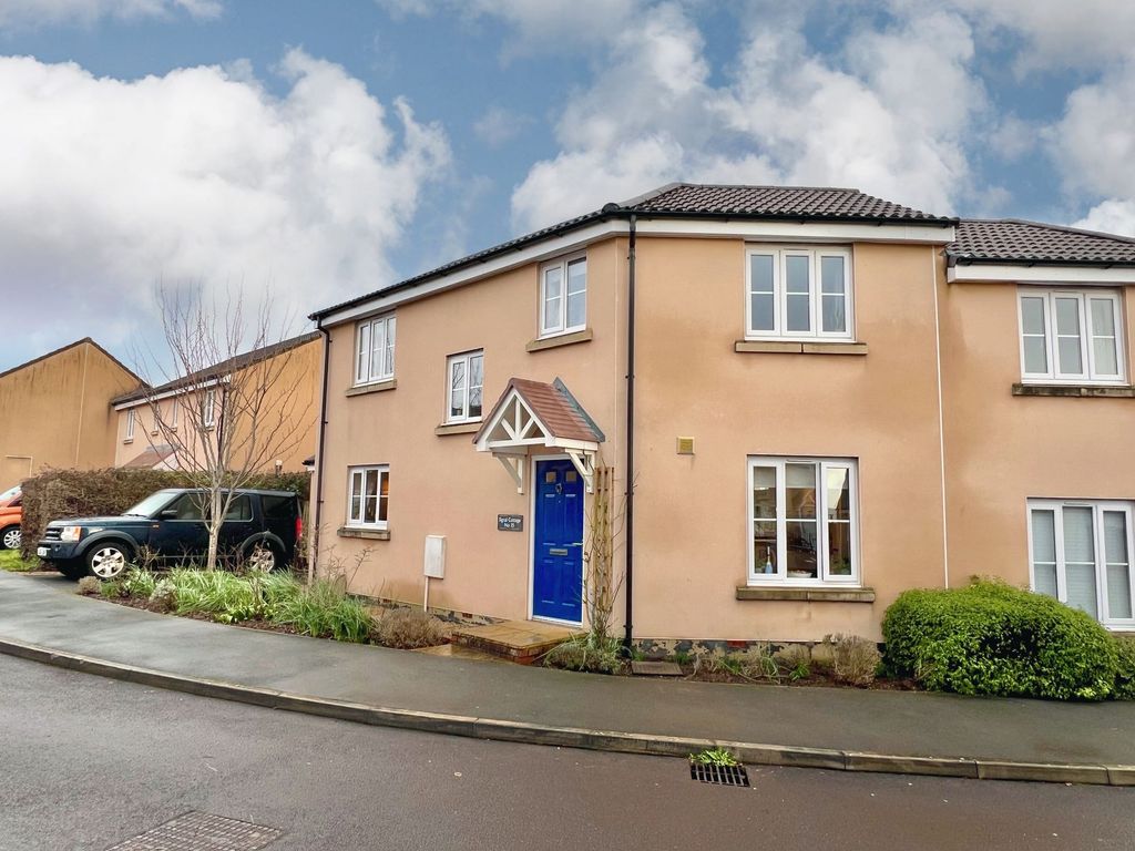 Property photo 1 of 33