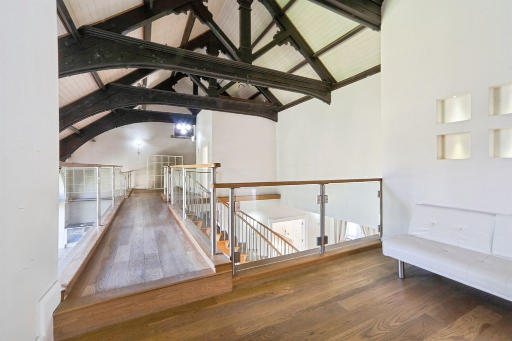 Additional image 9 of 3 bed property for saleRadcliffe Lane, Pudsey LS28