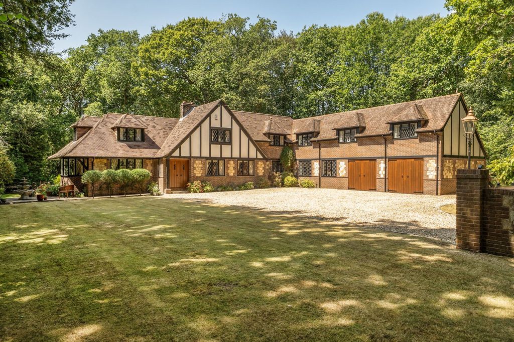 Property photo 1 of 49