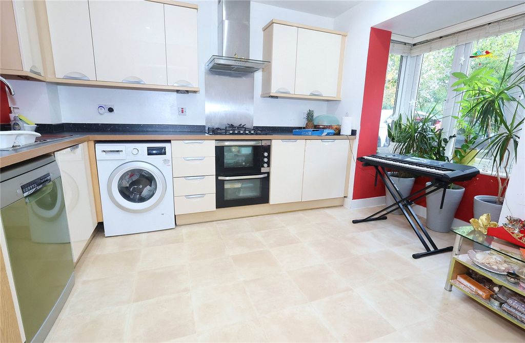 Property photo 3 of 12 Picture No. 07