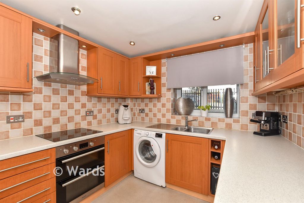 Property photo 1 of 13 Kitchen