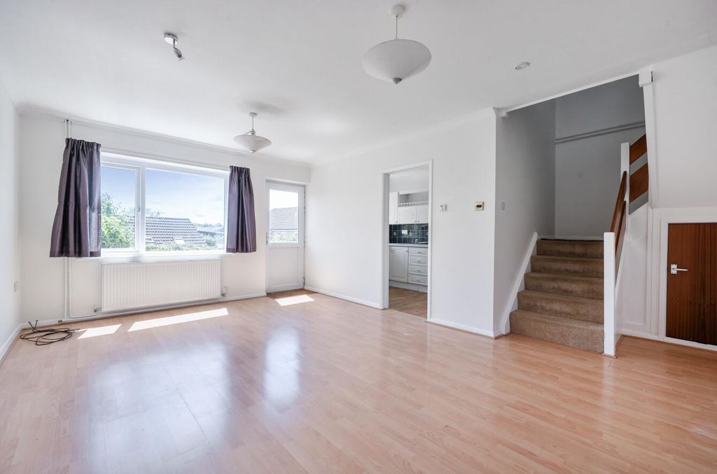 Property photo 2 of 18 1478228-13-6A295F8B0E7c9.Jpg