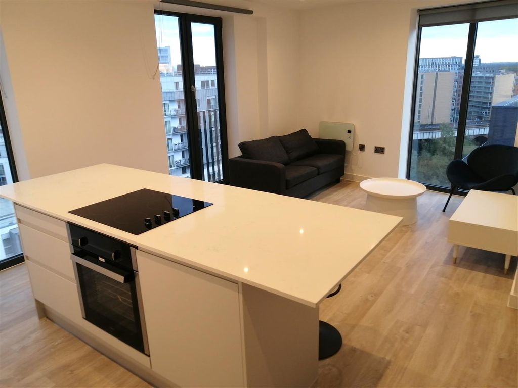 Property photo 2 of 49 Img_20251028_160952.Jpg