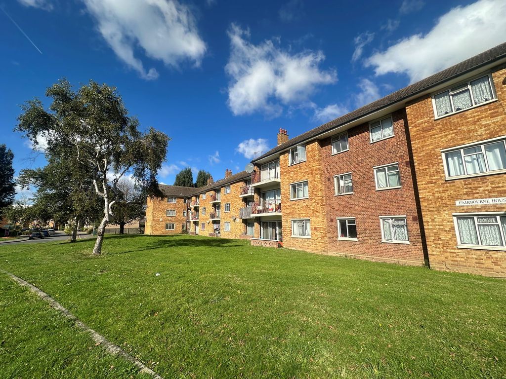 Property photo 1 of 6