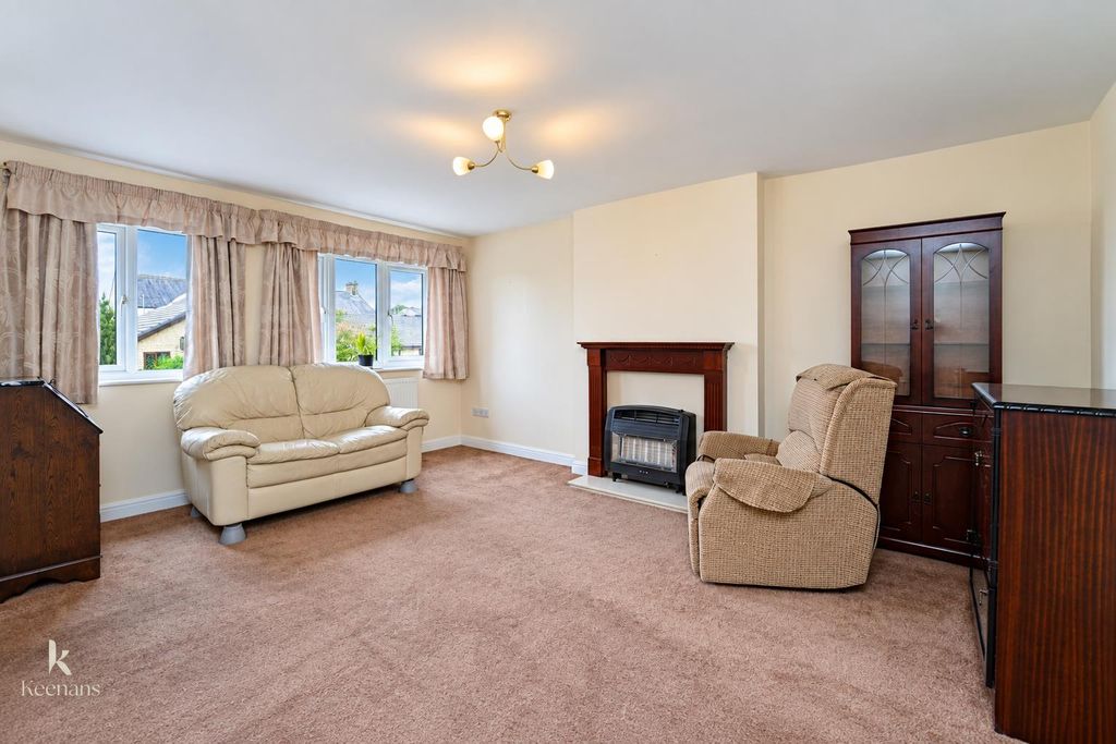 Property photo 3 of 19 Keats (12).Png
