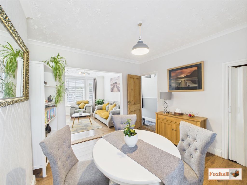 Property photo 1 of 25 Dining Room