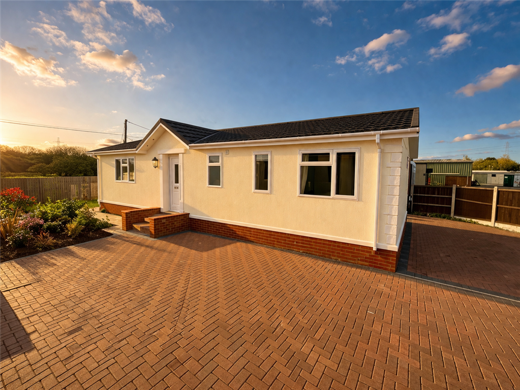 Property photo 1 of 14 Front