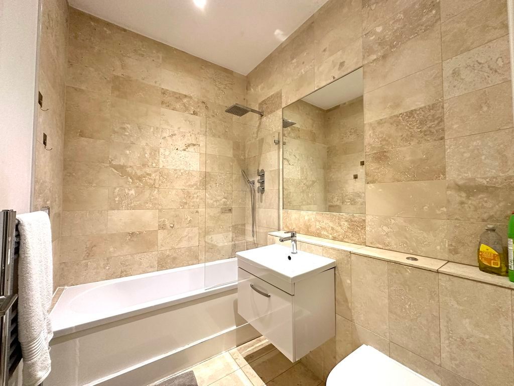 Property photo 3 of 4 Photo 7