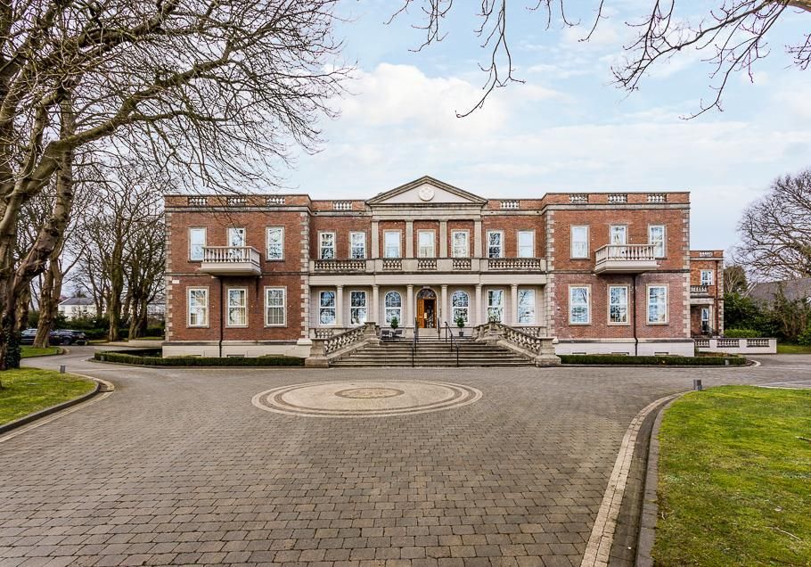 Property photo 1 of 23 Coutts House.Jpg