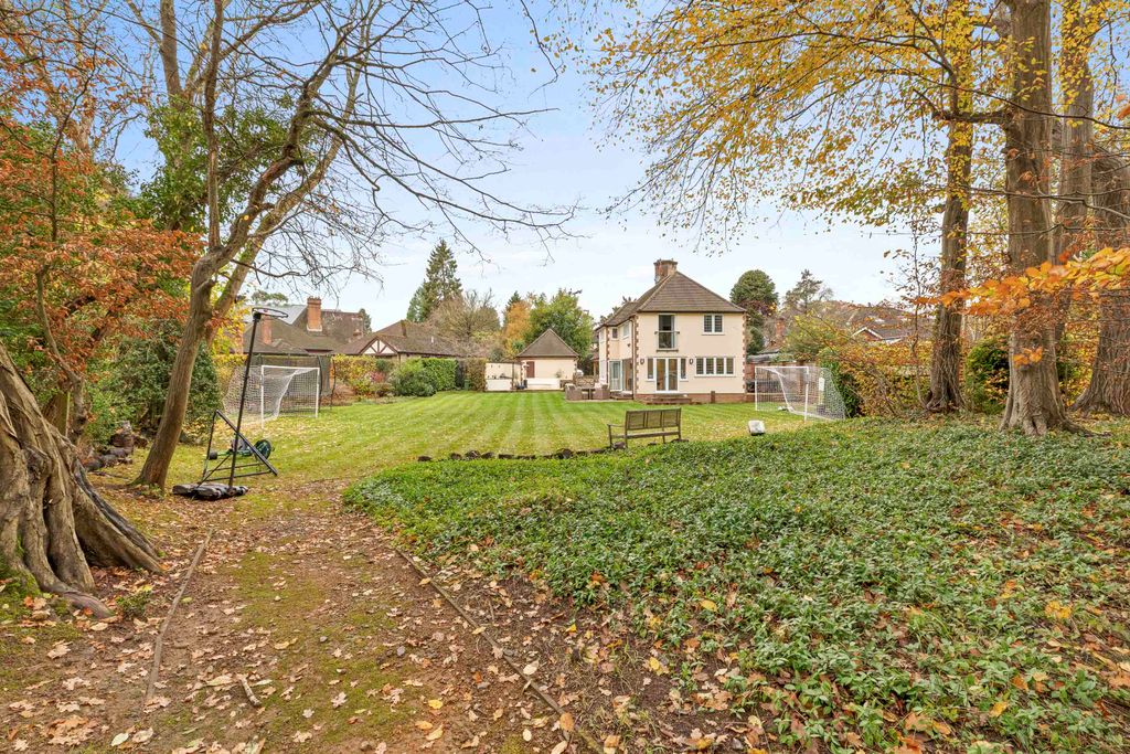 Property photo 1 of 24