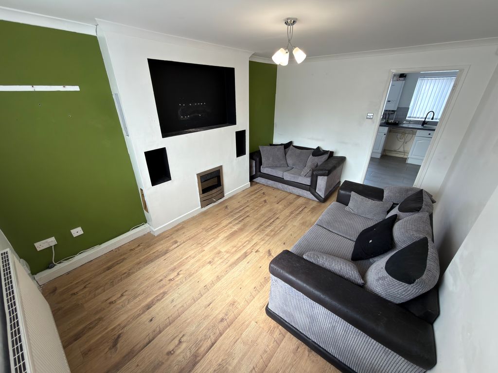 Property photo 2 of 10 Image