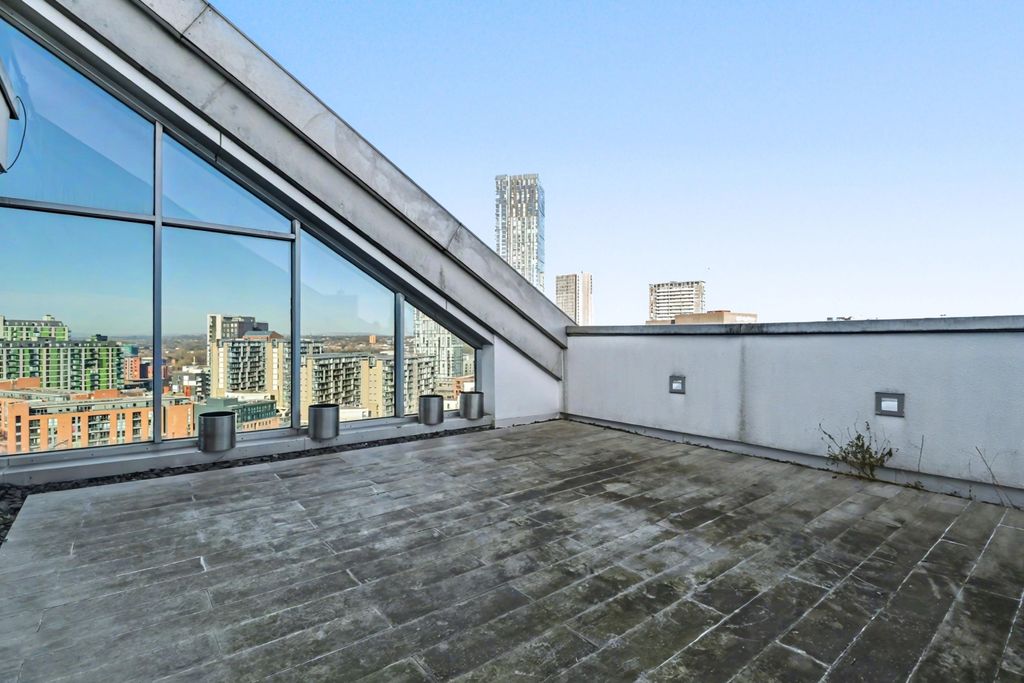 Property photo 3 of 18 Img_9131