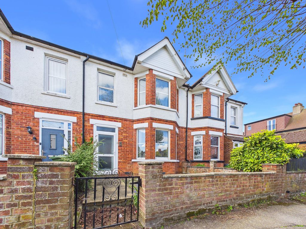 Property photo 1 of 10 Frontage