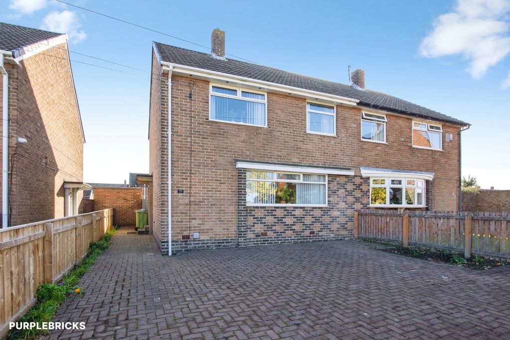Property photo 1 of 29