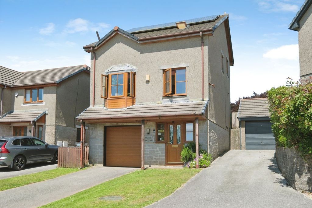 Property photo 1 of 19