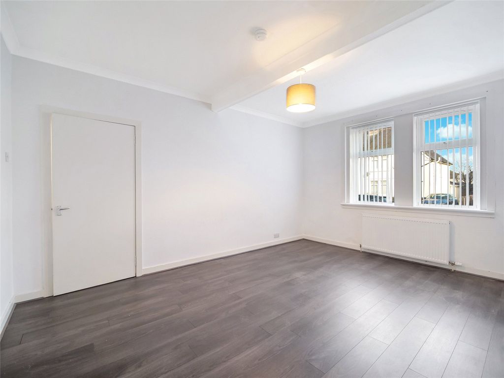 Property photo 2 of 21 Picture No. 04