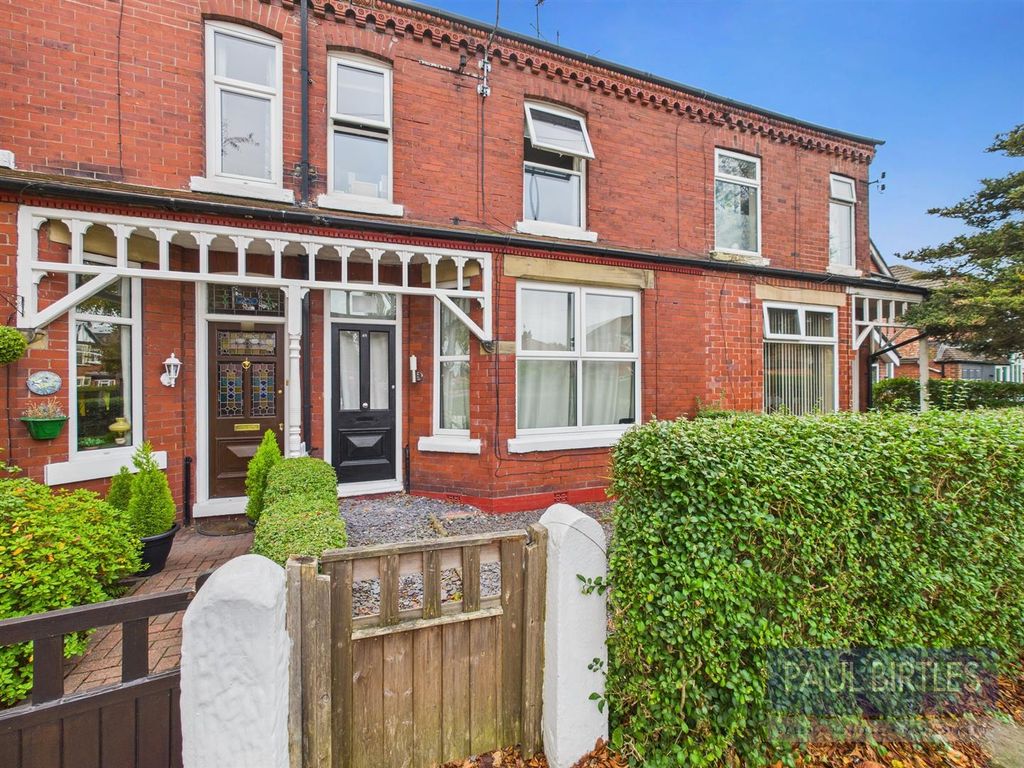 Property photo 1 of 20 Cam01301G0-Pr0687-Still006.Jpg