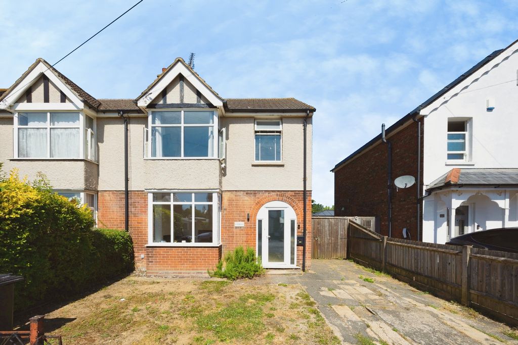 Property photo 1 of 27