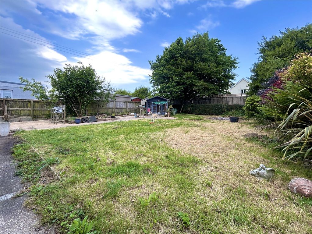 Property photo 3 of 19 Picture No. 17