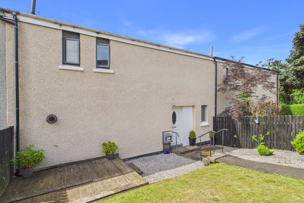 Property photo 1 of 28 Cam05526G0-Pr0169-Still026