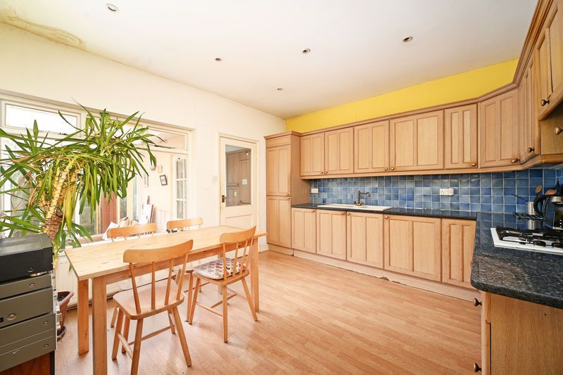 Property photo 2 of 23 Dining Kitchen