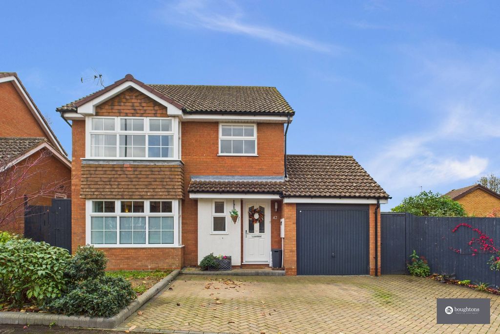 Property photo 1 of 36